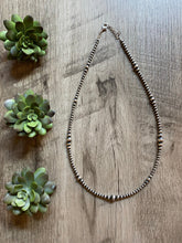 Load image into Gallery viewer, 22 inch Sterling Silver Pearls graduated necklace